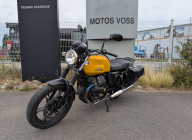 MOTO GUZZI V7 II STONE 1ERE MAIN